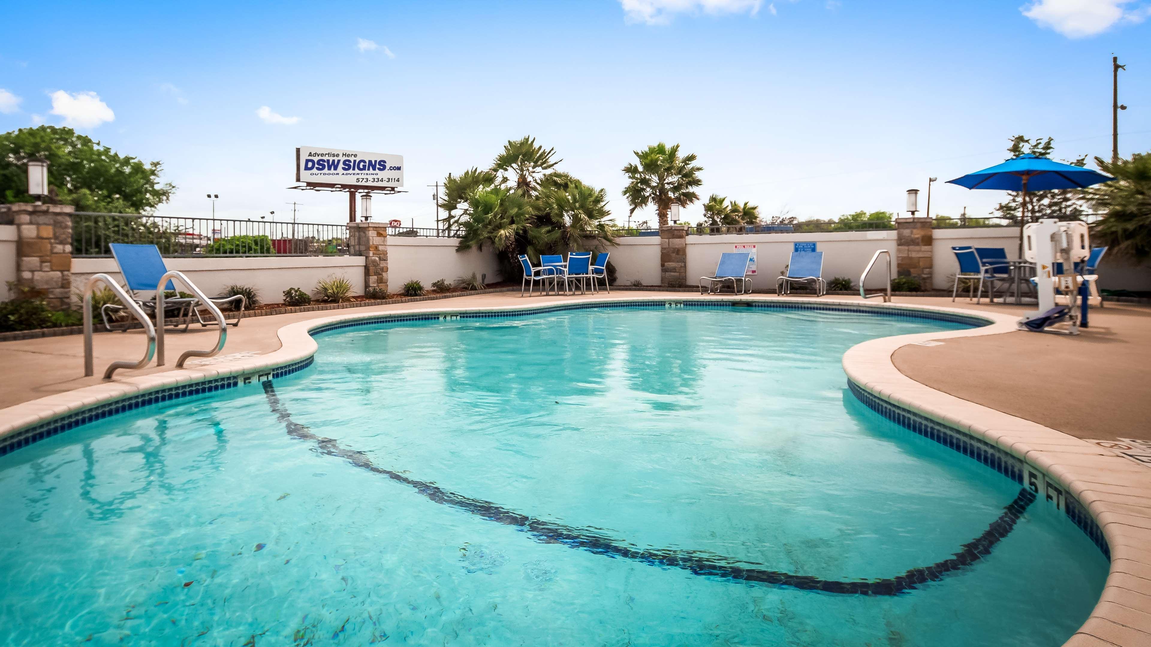 Best Western George West Executive Inn Buitenkant foto